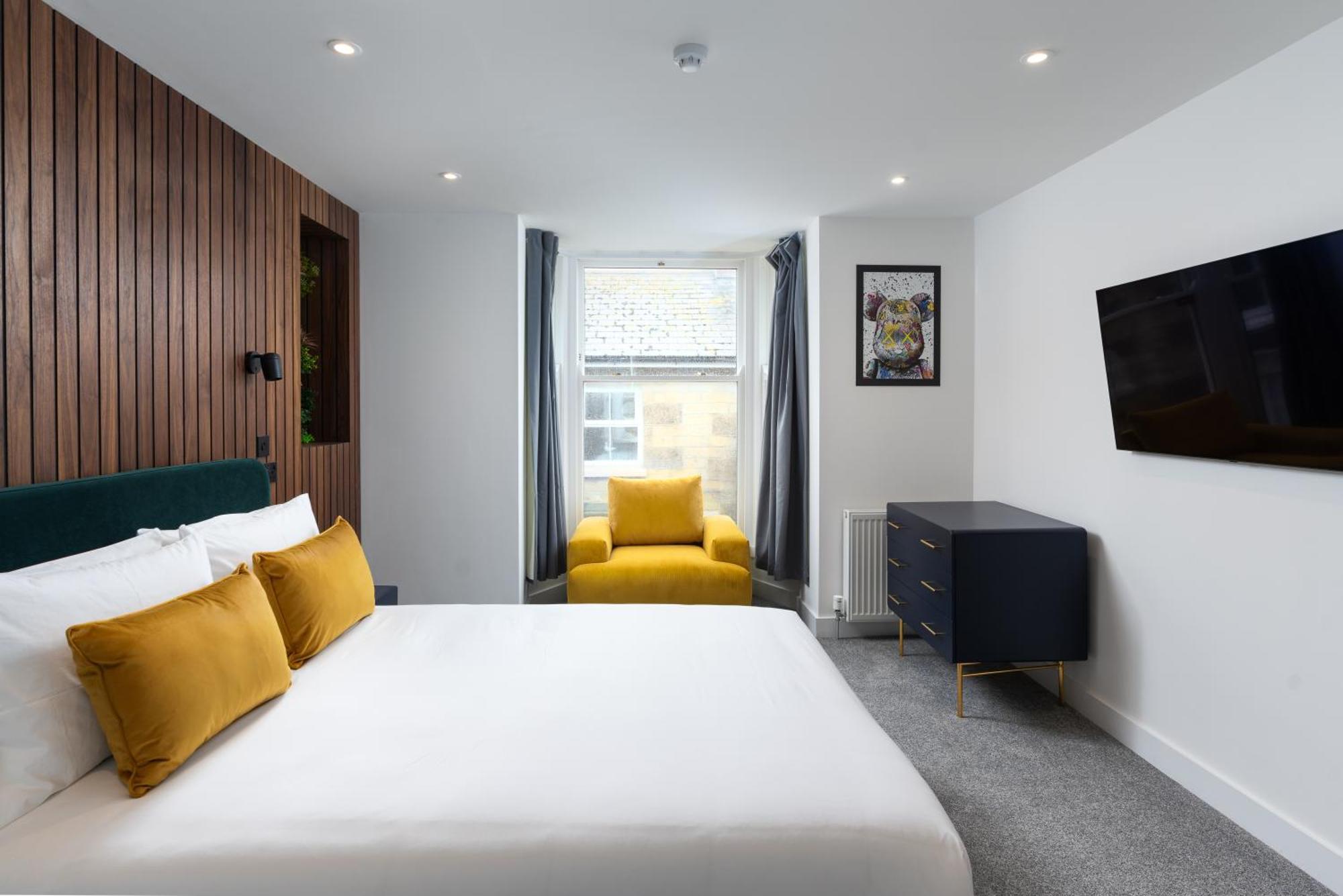 Room 2 Hotel Style Double Bedroom In Марасион Экстерьер фото